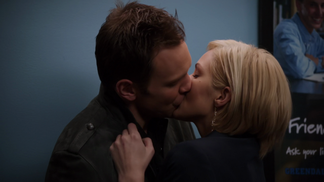 File:BG Jeff and Amber make out.png
