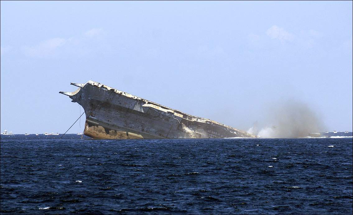 Image uss ronald reagan sinks jpg constructed worlds wiki fandom