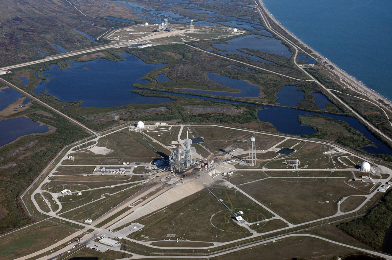 Image Kennedy Space Center Launch Complex 39.jpg Constructed Worlds