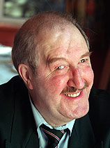 Gorden-kaye-04