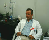 Dr saunter small