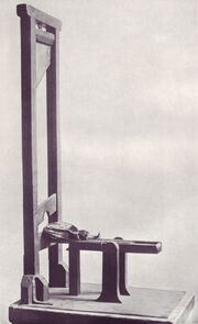 Guillotine2