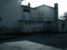 Yambol daily picture 22 3 10 A Yambol School - Closed Down