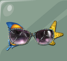 Gafas de sol de Holly.
