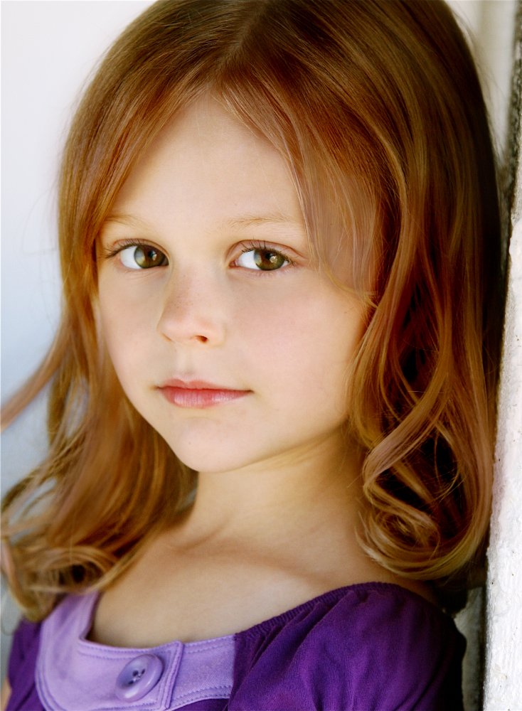 Emily Alyn Lind Emily Alyn Lind