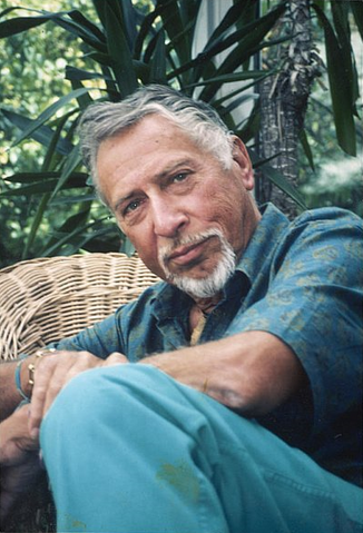 File:Bernard Heuvelmans.png