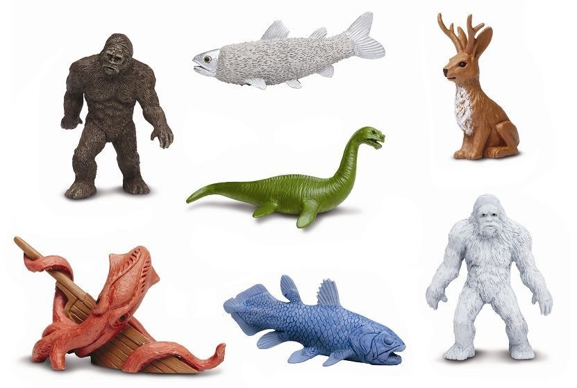 Safari Ltd Mothman 7cm | Mythological Toy Figures For Kids