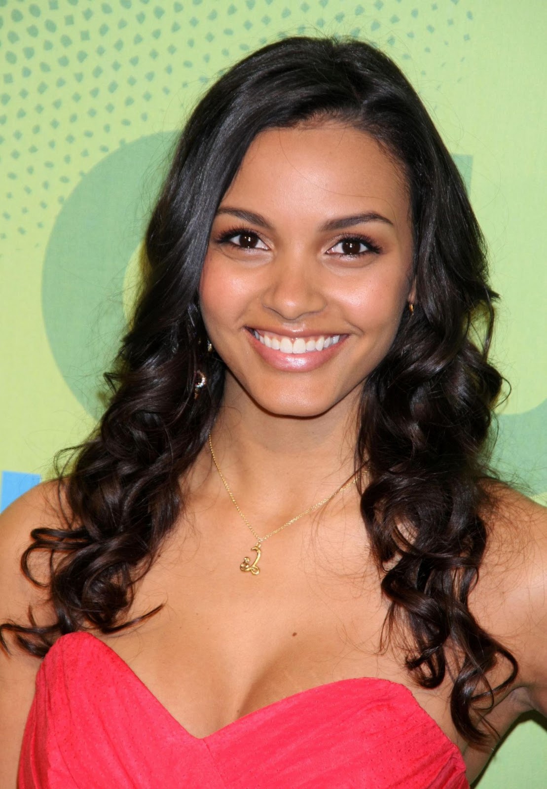 ¿Cuánto mide Jessica Lucas? - Real height Latest?cb=20131017151328