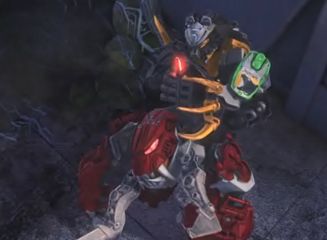 File:Stringer Frees Raw Jaw.png