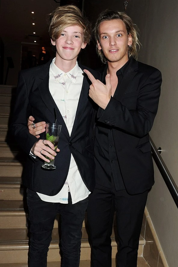 Image - Jamie-campbell-bower-samuel- glamour 18mar15 getty b 592x888