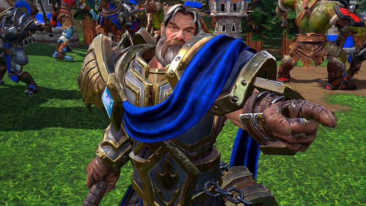 Warcraft 3 Uther points straight ahead