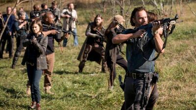 'The Walking Dead' Finale: Fans Shook By Negan's Fate and That Secret Meeting!