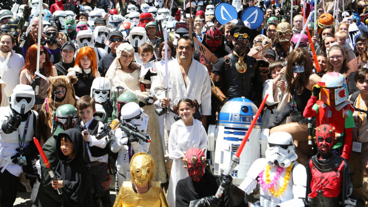 Fan group fun at Star Wars Celebration.