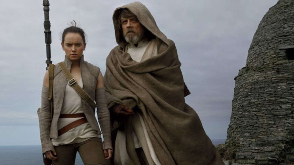 Luke and Rey in 'The Last Jedi'