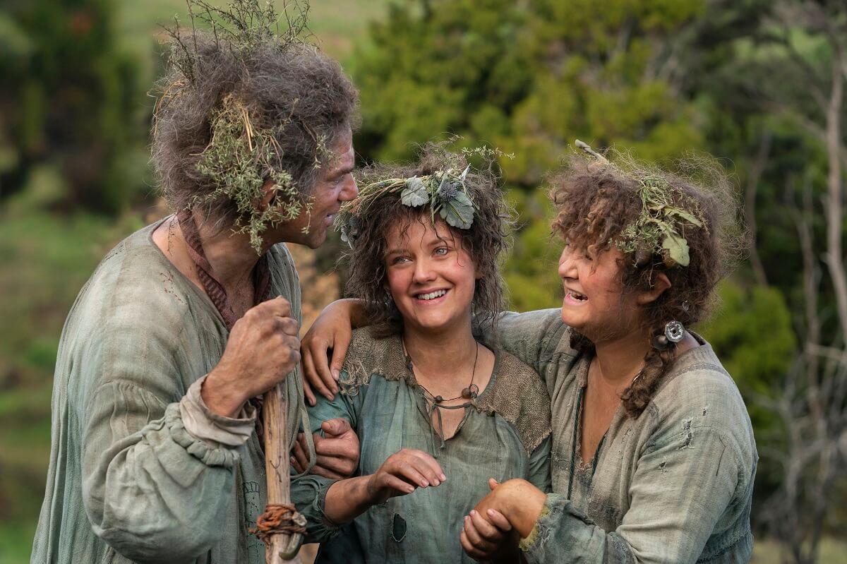 From L-R: Dylan Smith as Largo Brandyfoot, Markella Kavenagh as Nori Brandyfoot, and Megan Richards as Poppy Proudfellow.