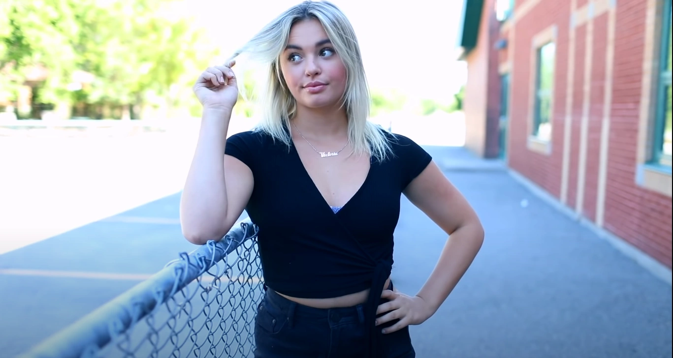 Victoria Dan & Riya Wiki Fandom