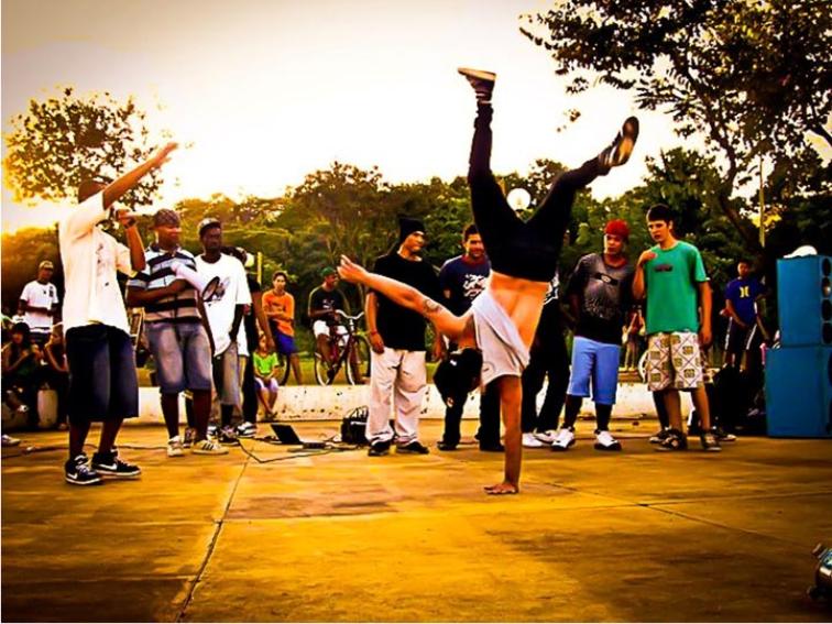 Hip Hop 01 Wiki Danças FANDOM powered by Wikia Hip Hop 01 Wiki Danças FANDOM powered by Wikia