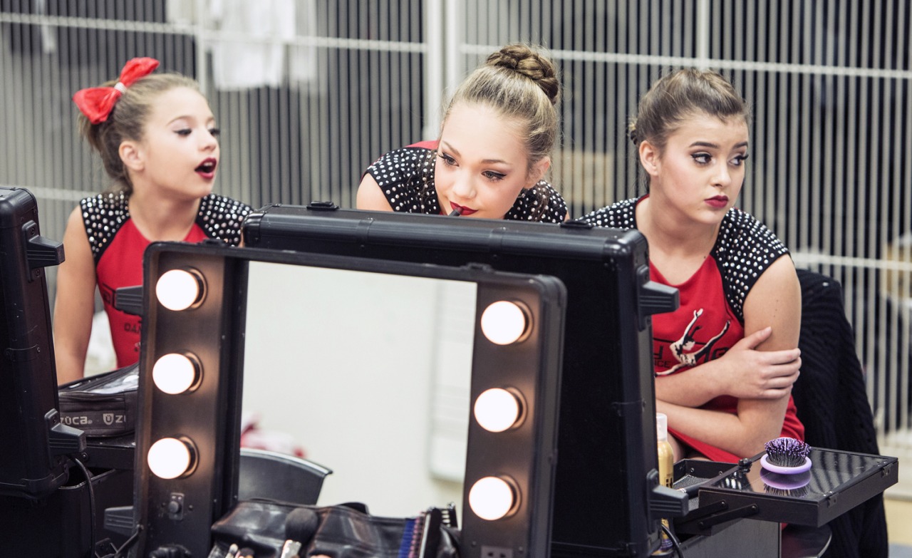 Image 506 Kalani Maddie Mackenzie 2 Dance Moms Wiki Fandom