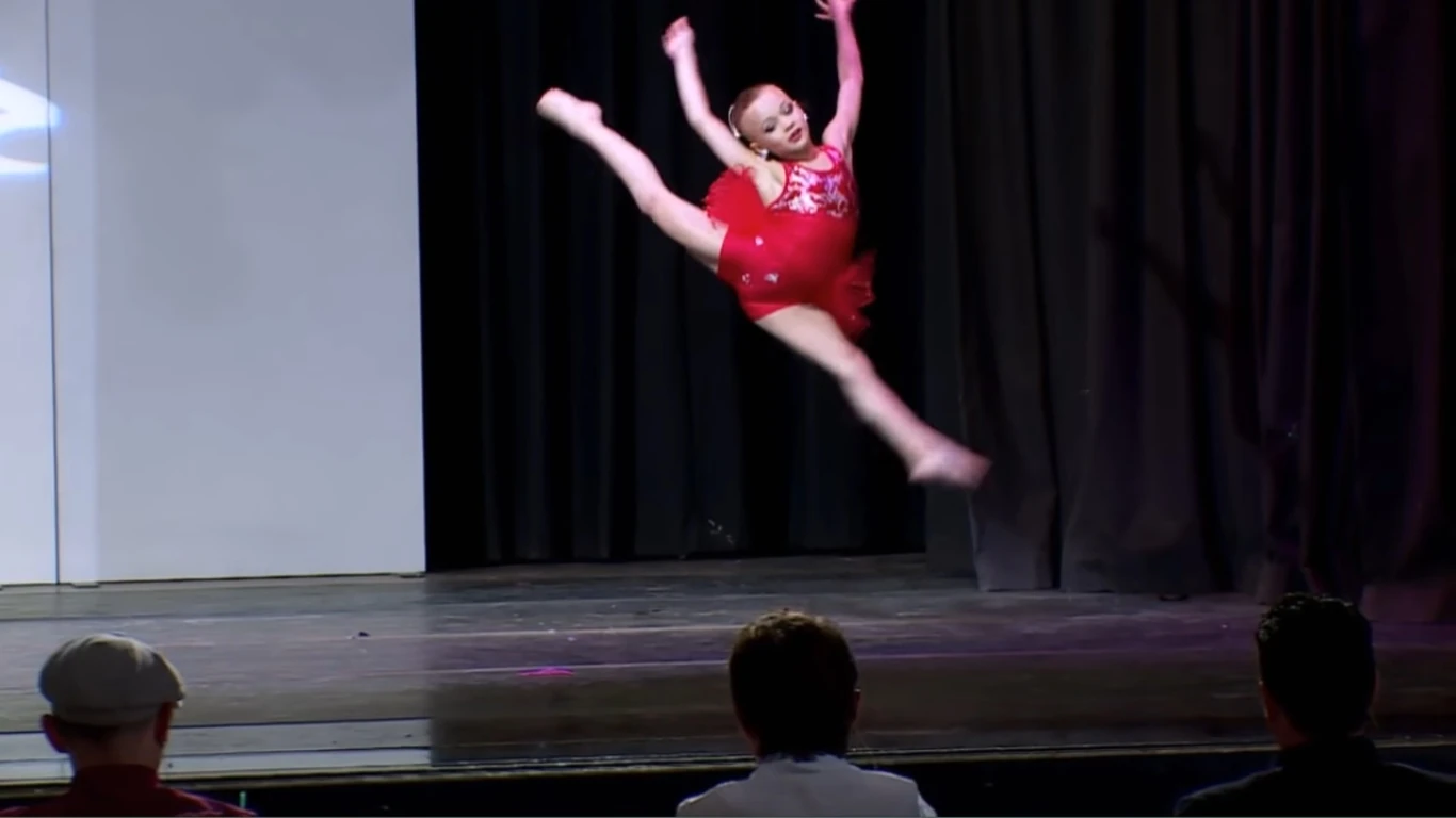 Image 633 Peyton Solo (2).jpg Dance Moms Wiki FANDOM powered by Wikia