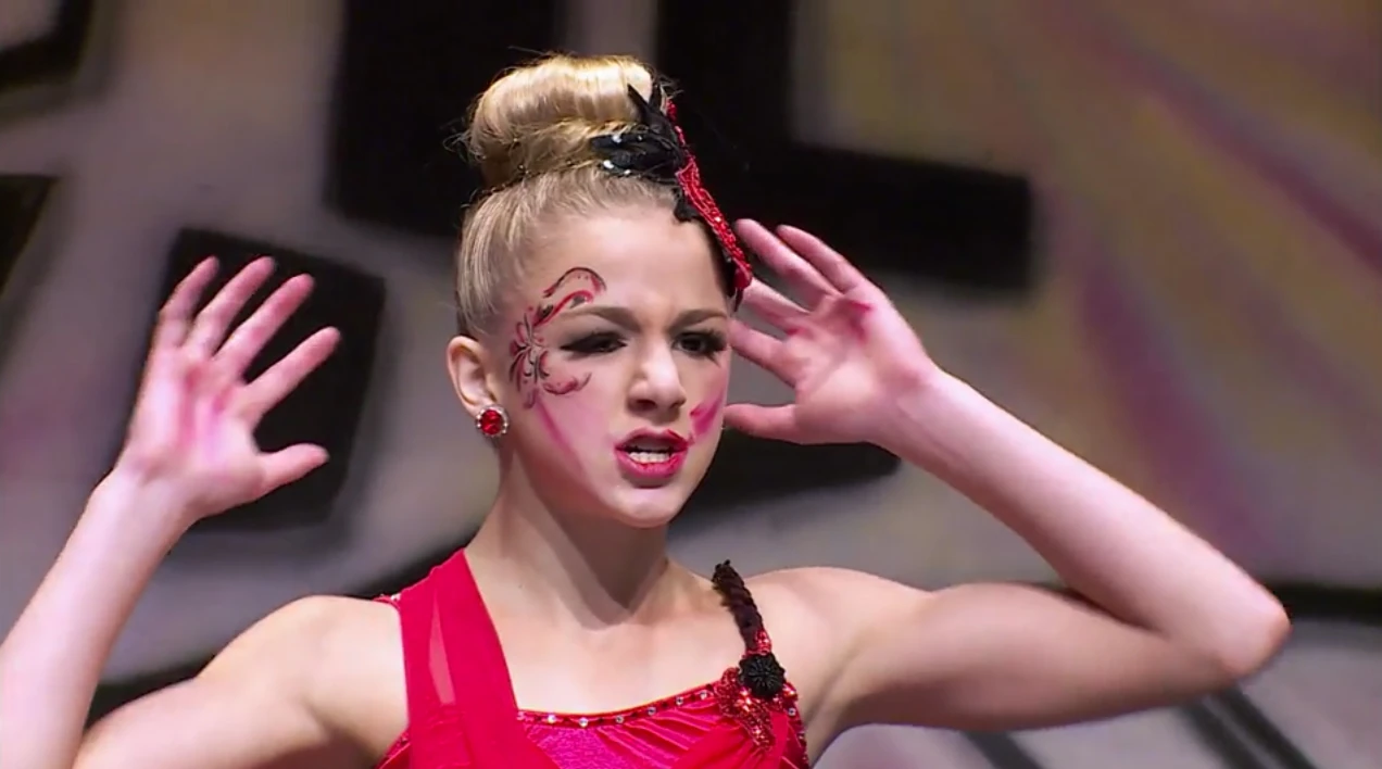 Red Dance Moms Wiki FANDOM powered by Wikia