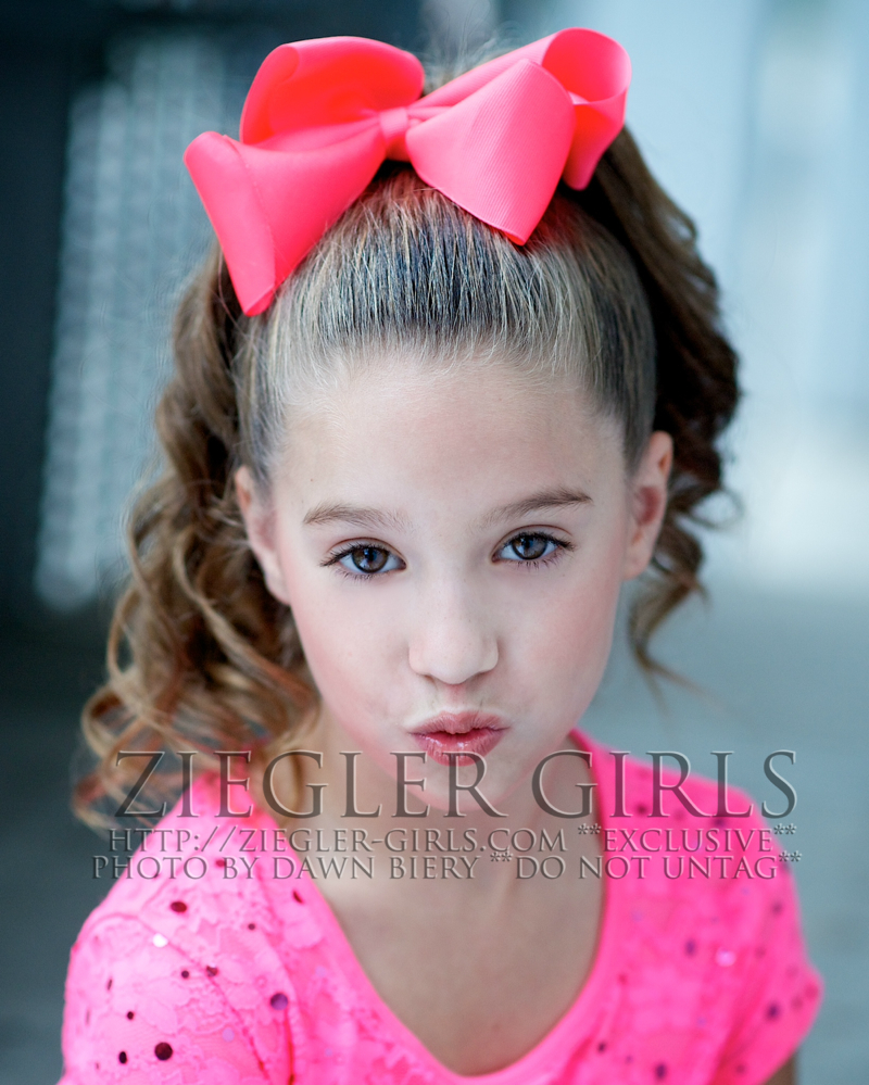 Mackenzie Ziegler/Gallery Dance Moms Wiki FANDOM powered by Wikia