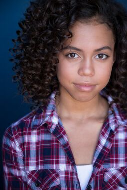 Asia Violeta Meyners Headshot