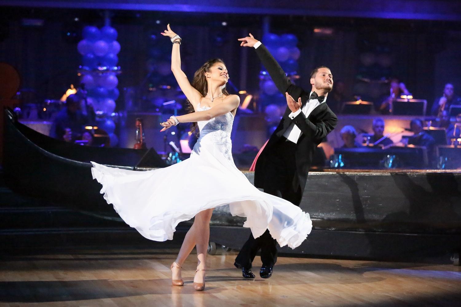 Viennese Waltz Dancing with the Stars Wiki FANDOM powered by Wikia