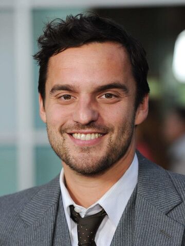 File:Jake Johnson.jpg