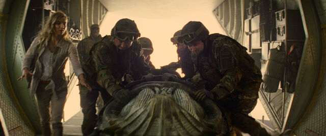 File:Retrieval of Ahmanet's sarcophagus.jpg