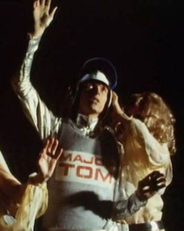 Major Tom David Bowie Wiki Fandom