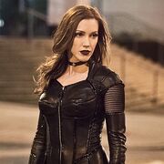 Black Siren Erde 2