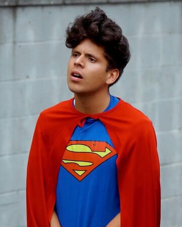 Hispanic Superman King Bach Universe Dc Fanon Wiki Fandom