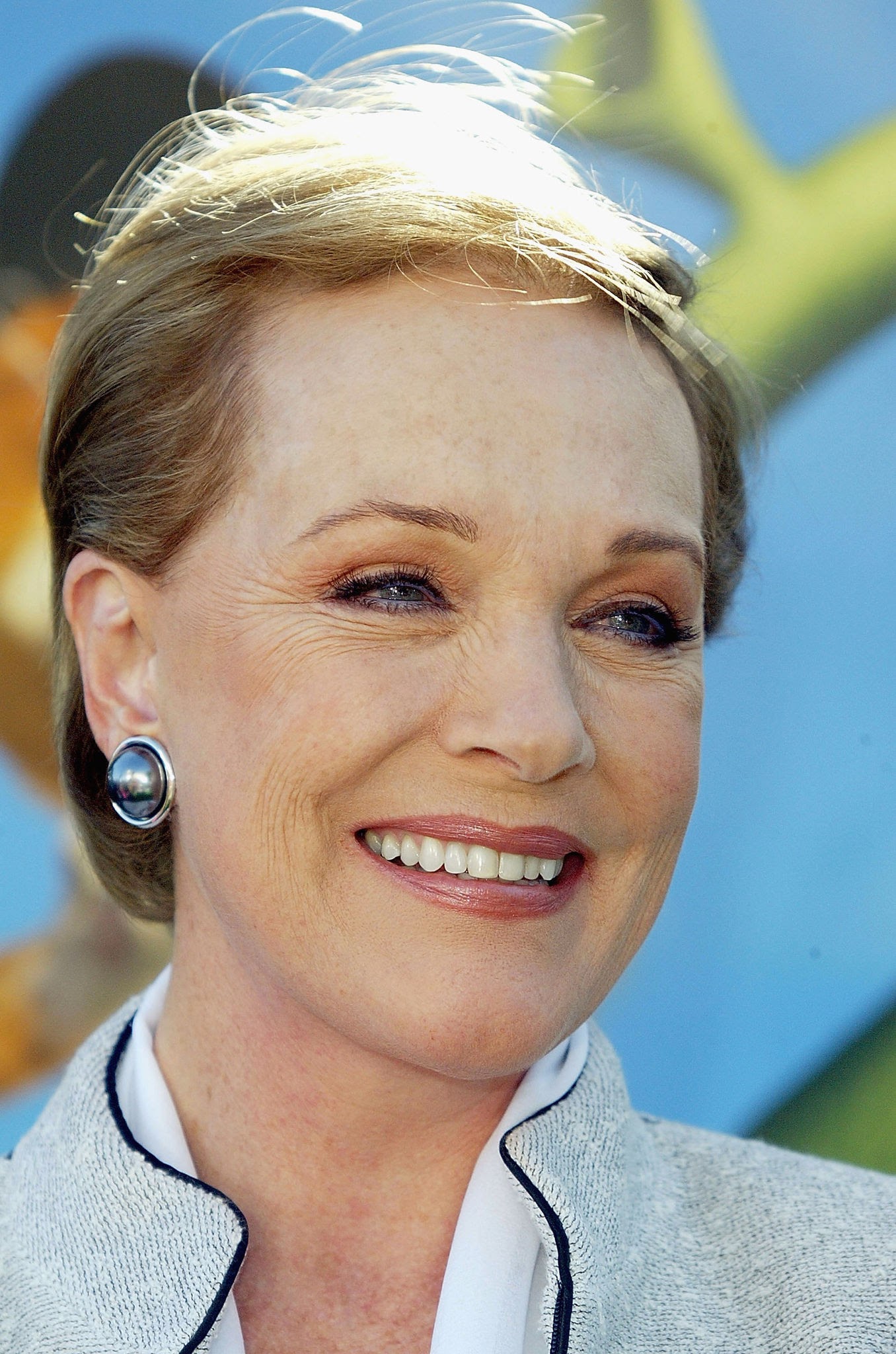 julie andrews dc extended universe wiki fandom julie andrews dc extended universe wiki fandom