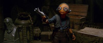 'The Last Jedi' Reveals This Surprising Thing About Maz Kanata