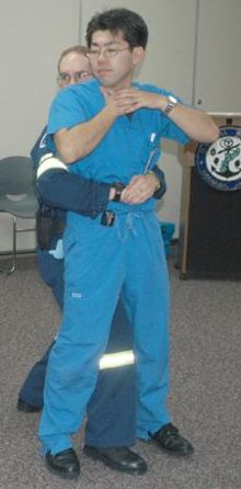 220px-Abdominal thrusts3