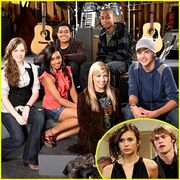 Degrassi-season-9-premiere