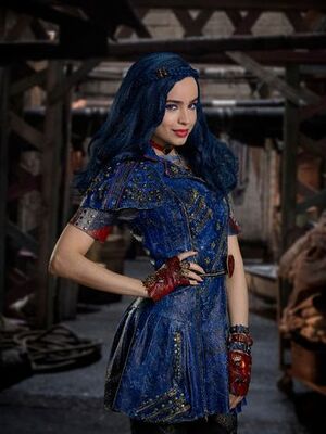 Evie | Descendants Wiki | Fandom