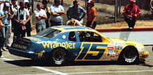 220px-DaleEarnhardt15racecar1983