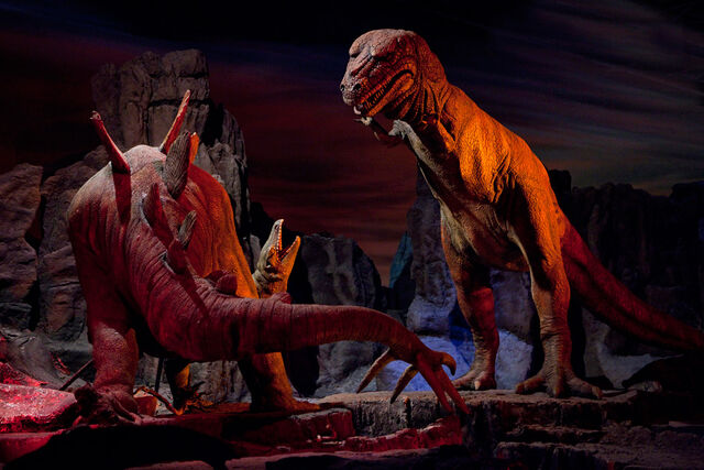 tyrannosaurus rex stegosaurus time