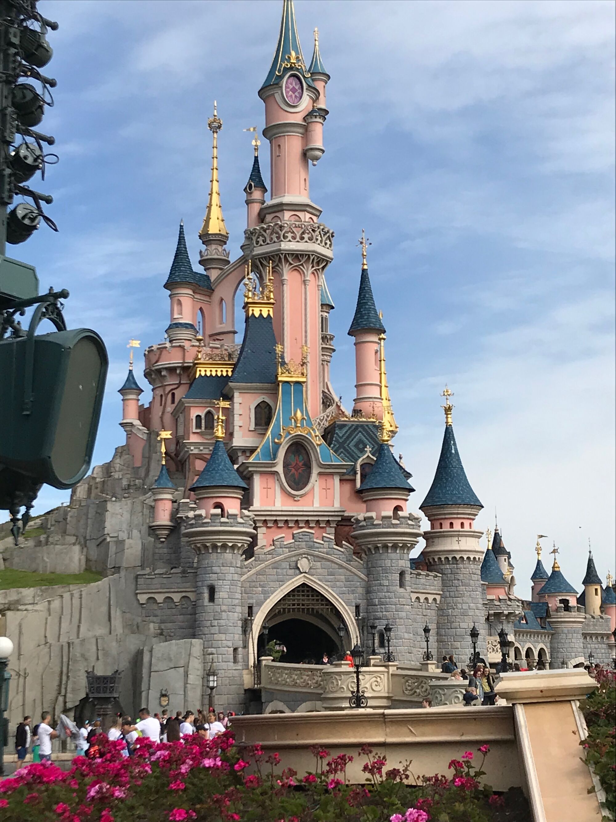 Disneyland Paris | Disney Wiki | FANDOM powered by Wikia