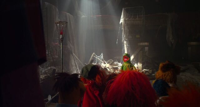 File:Muppets2011Trailer02-23.jpg