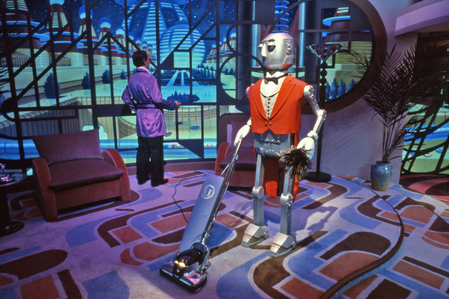 Horizons_Butler_Robot.jpg