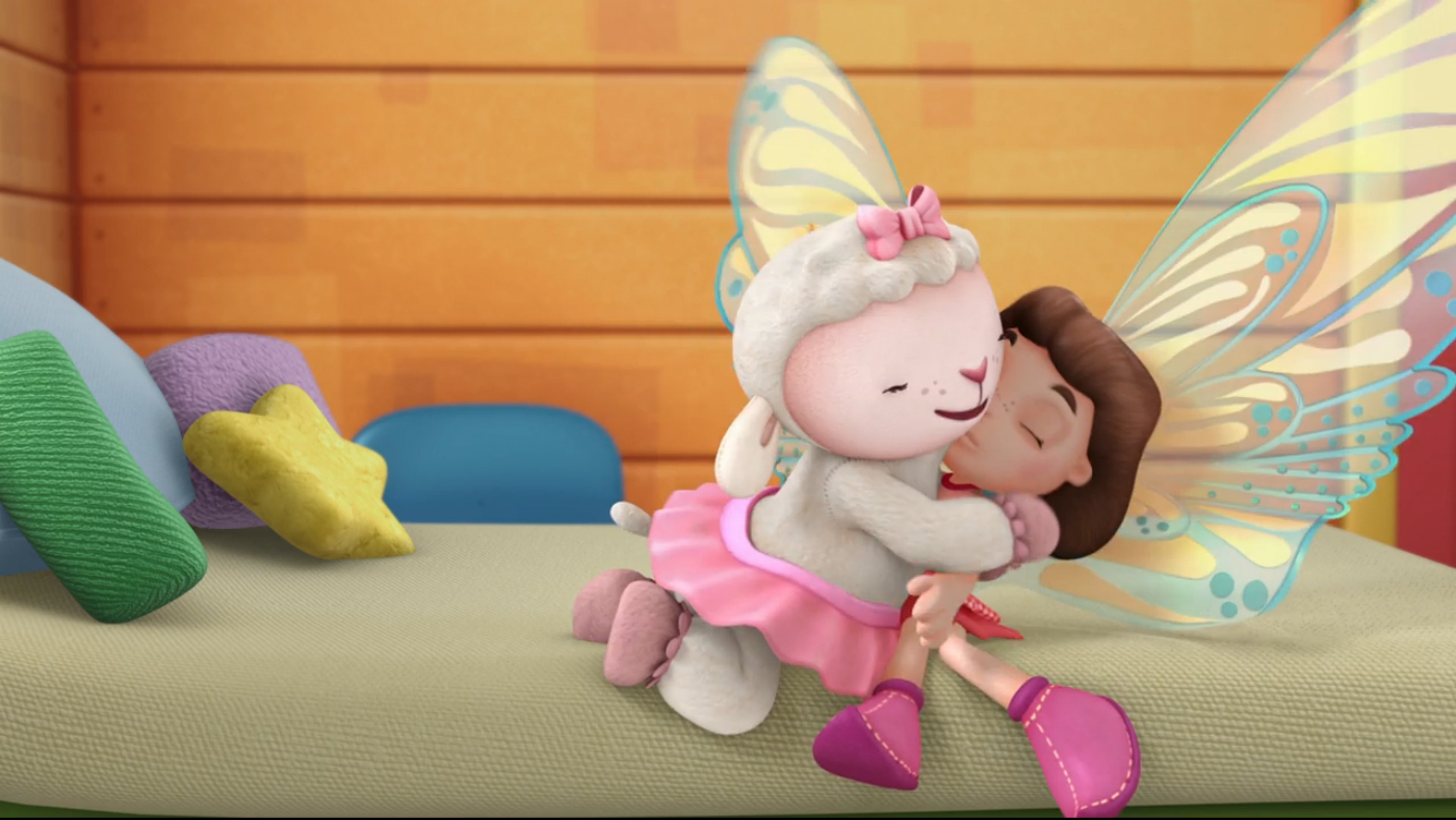 Image Lambie Gives Frida Fairy A Cuddle Disney Wiki Fandom