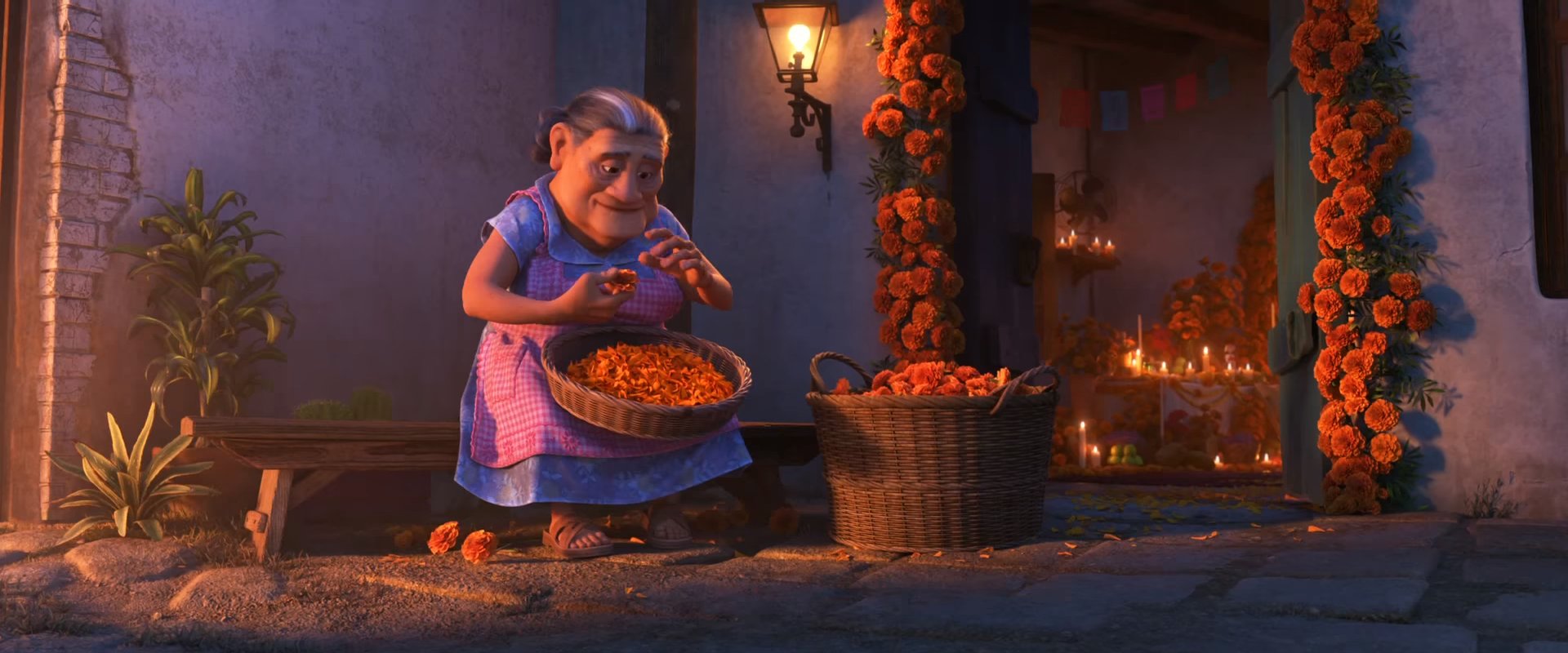Abuelita | Disney Wiki | FANDOM powered by Wikia
