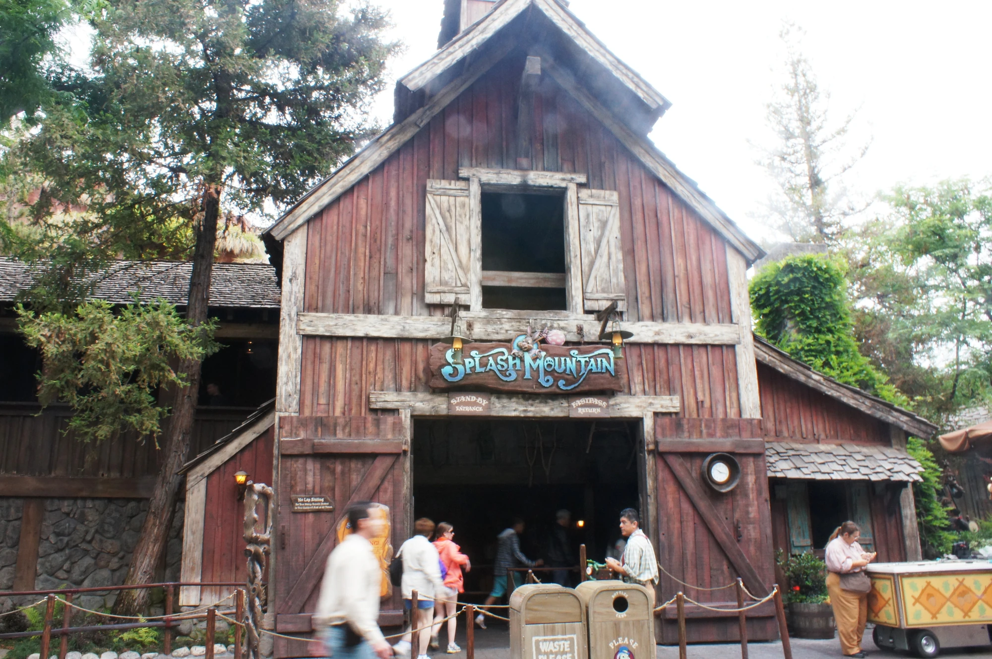 Splash Mountain Disney Wiki FANDOM powered by Wikia