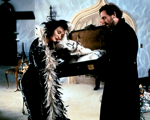 Image Glenn Close Cruella De Vil 5 Jpg Disney Wiki Fandom File Glenn Close Cruella De Vil 5 Jpg
