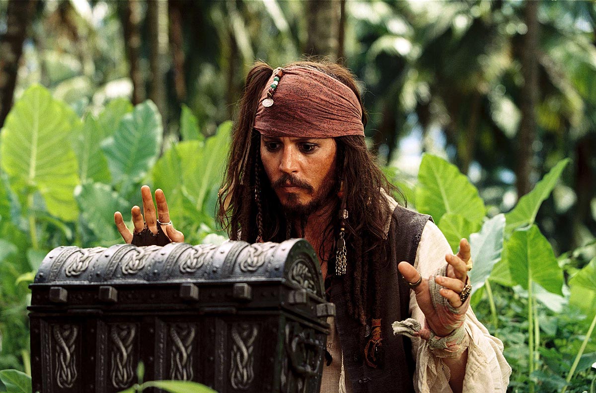 Pirates of the caribbean dead man' s chesterfield Pirates of the caribbean dead man' s chesterfield