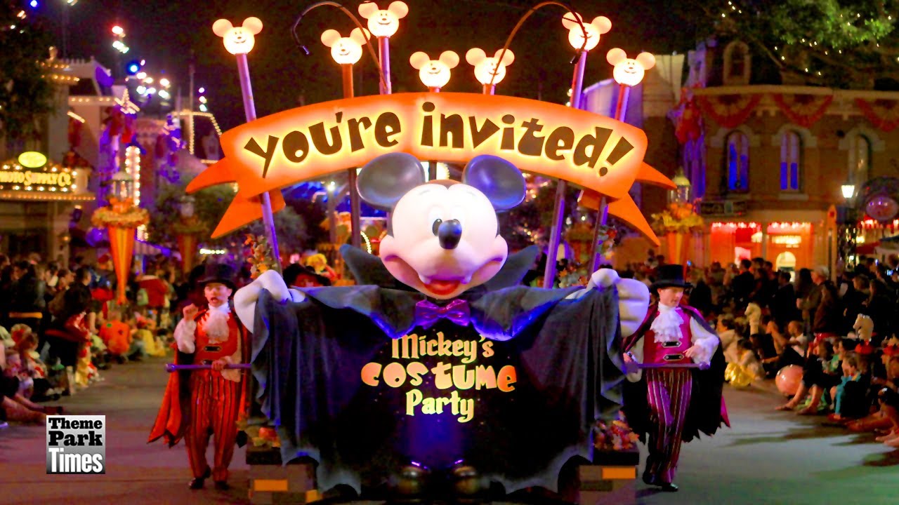 mickeys costume party cavalcade