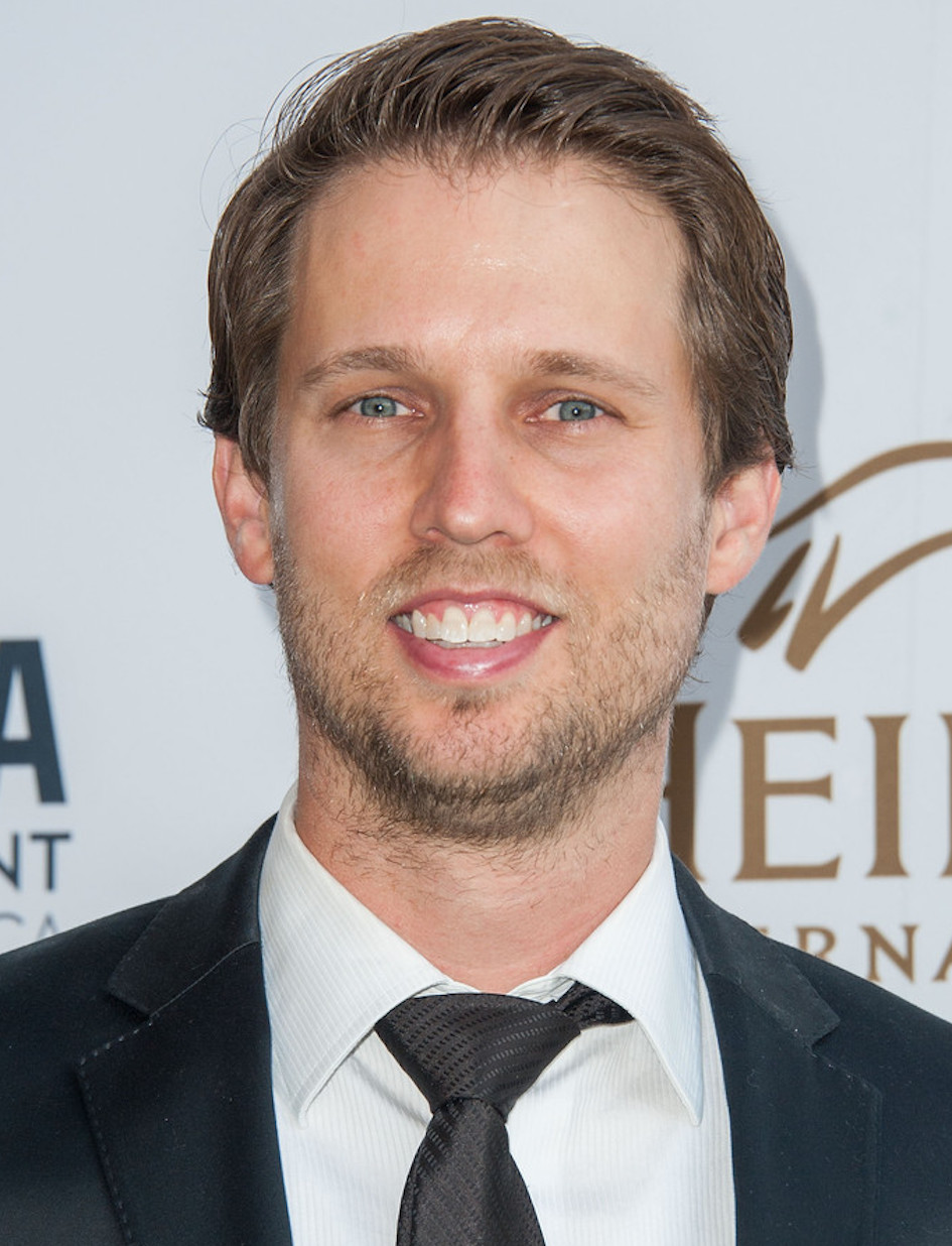 Next photo of Jon Heder