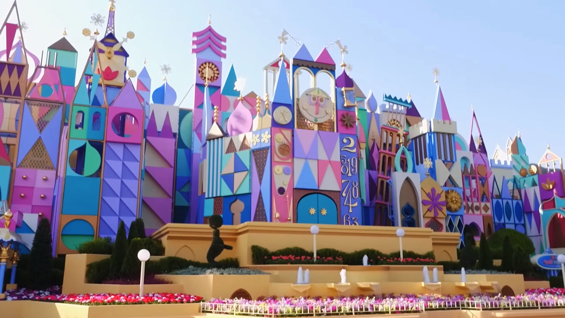 it's a small world toy story